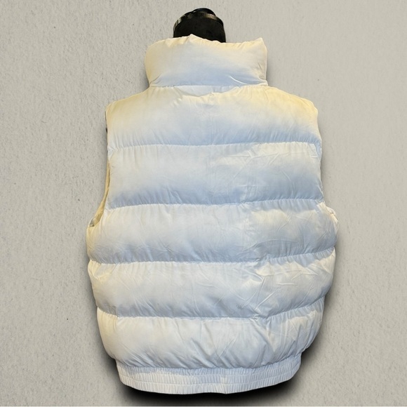 FABLETICS PUFFER VEST - Picture 5 of 8